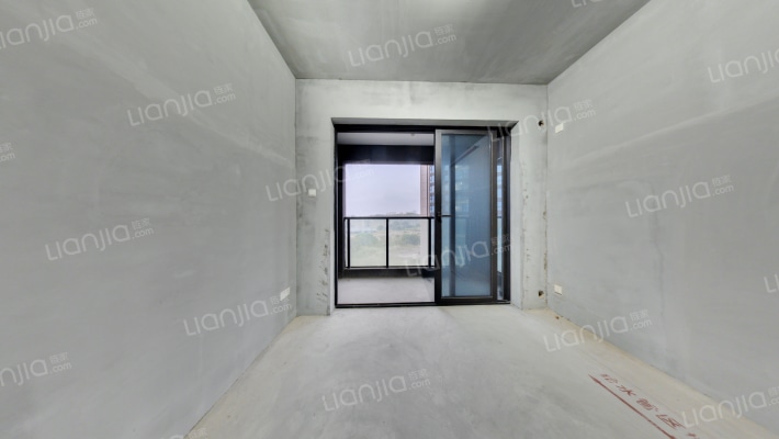 特发天鹅湖畔二手房实景图