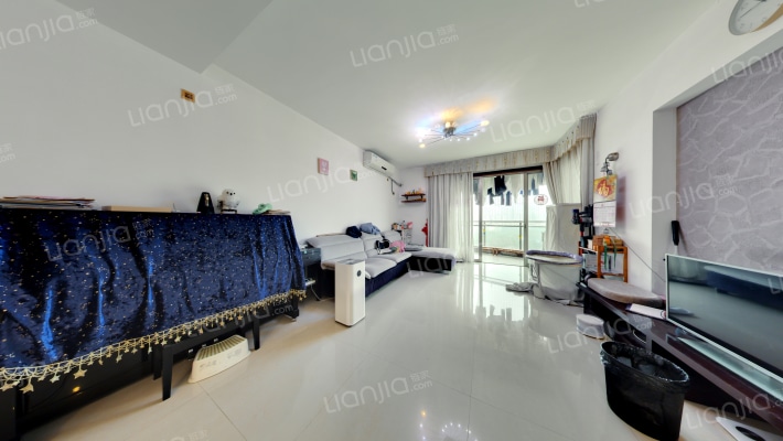 假日湾二手房实景图