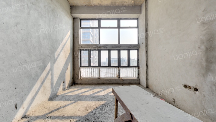 恒大中央广场二手房实景图