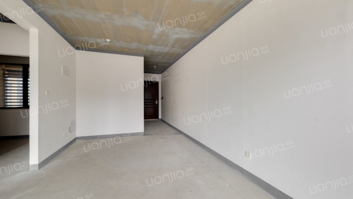 龙湖天璞二手房实景图