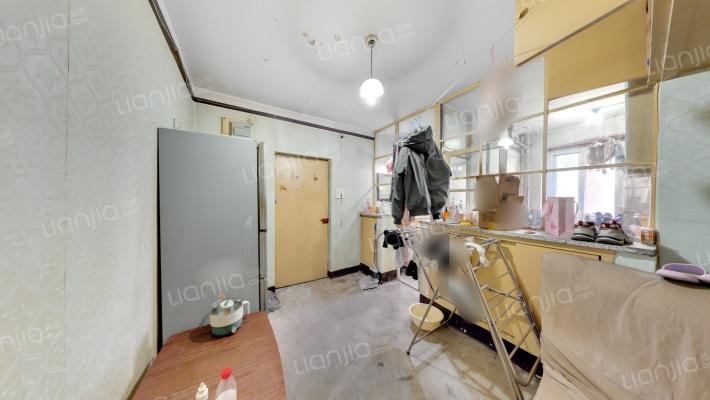 小汤山苗圃宿舍楼二手房实景图