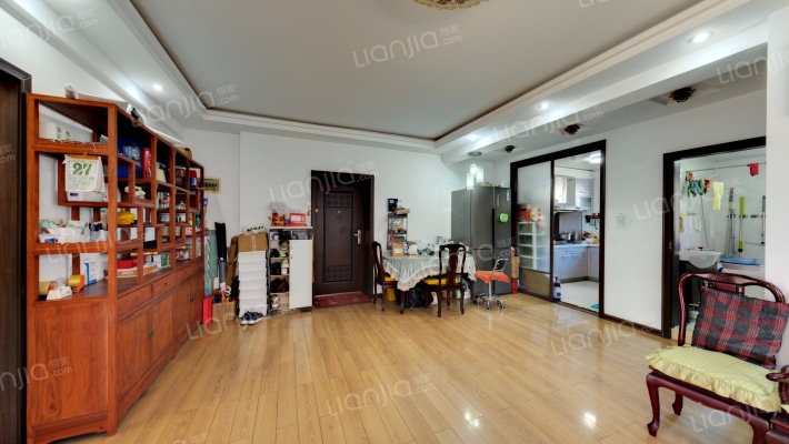 西街晶品二手房实景图