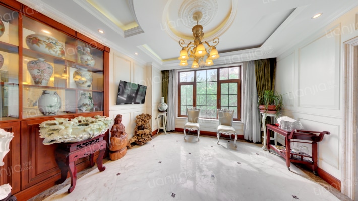 保利垄上九区二手房实景图