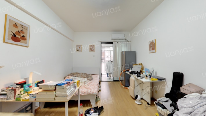 自由港湾公寓二手房实景图