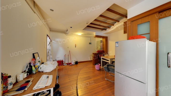 新光活力小区二手房实景图