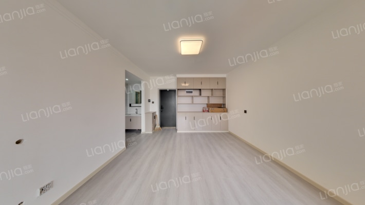 翡玉东方二手房实景图