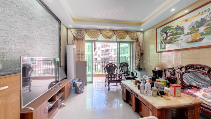 乐然居二手房实景图