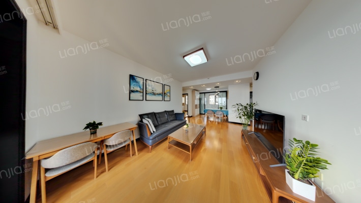 悦丽海湾四期二手房实景图