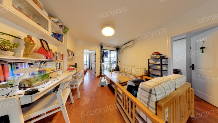 南粤明珠海洋之心二手房实景图