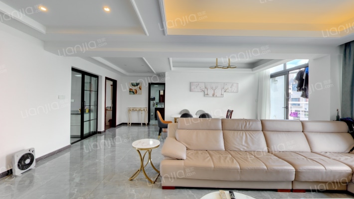 蓝月湾畔二手房实景图