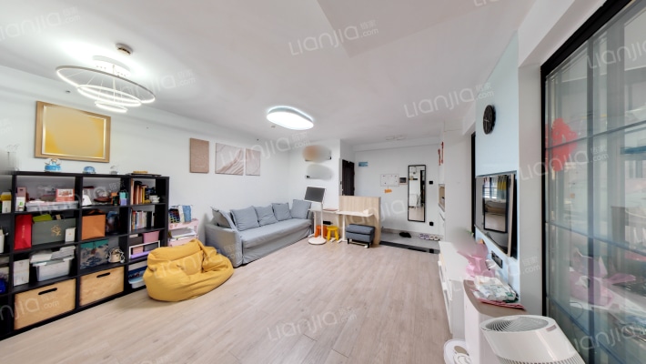 擎天华庭二手房实景图