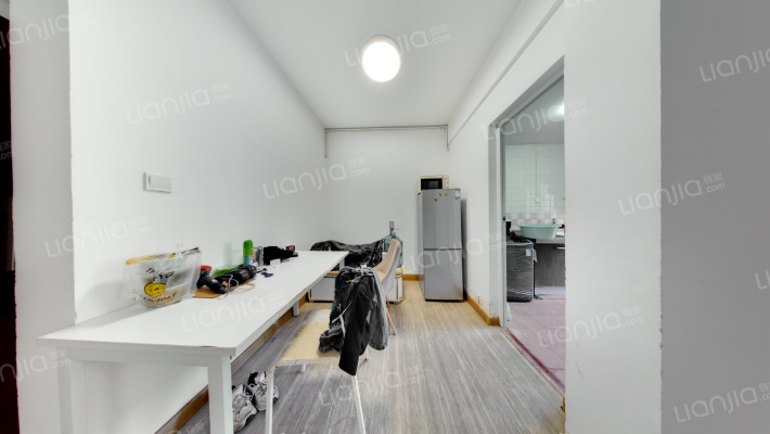 龙城新苑二手房实景图