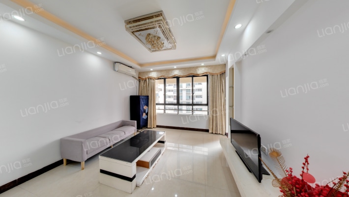 水晶湾花园二手房实景图