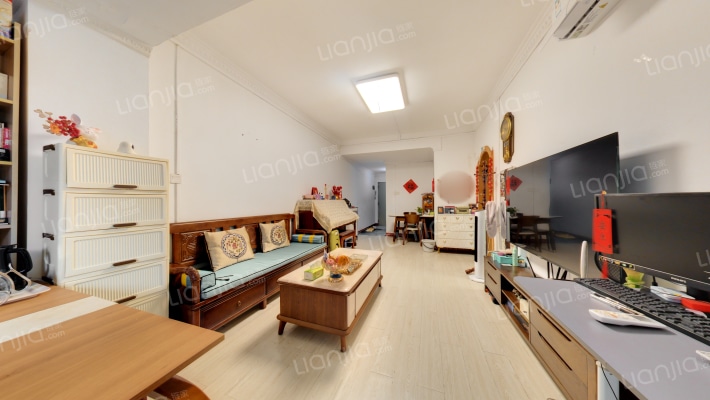 灵芝新村二手房实景图