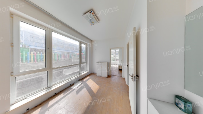 林山逸景二手房实景图