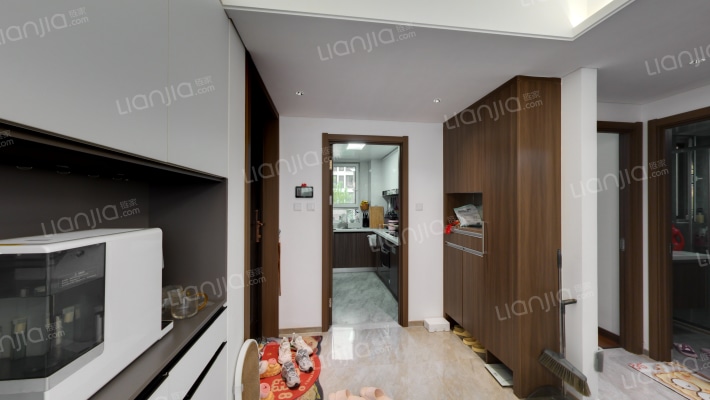 保利时代C11区二手房实景图