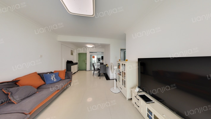 海鹏苑二手房实景图