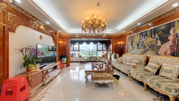 依云水岸二期二手房实景图