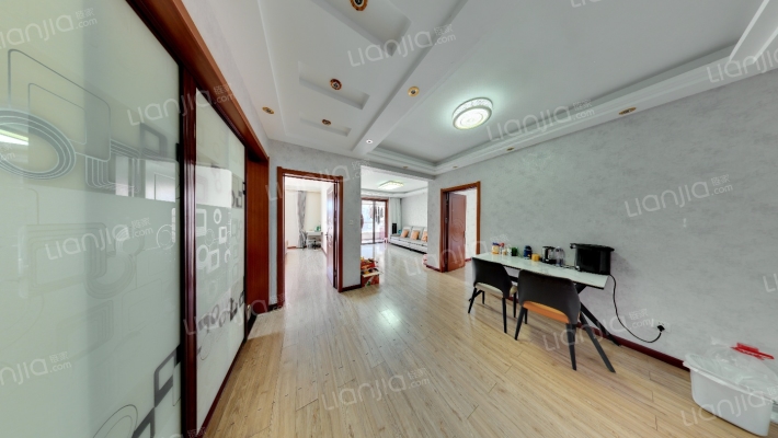 世纪华府二手房实景图