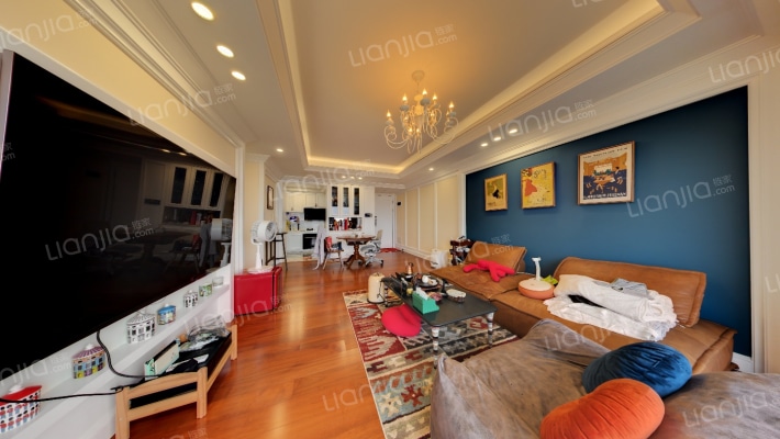 岸芷汀兰二手房实景图