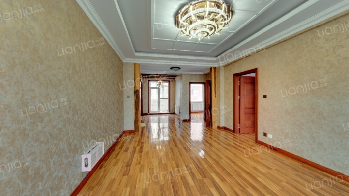 长鹭悦湖二手房实景图