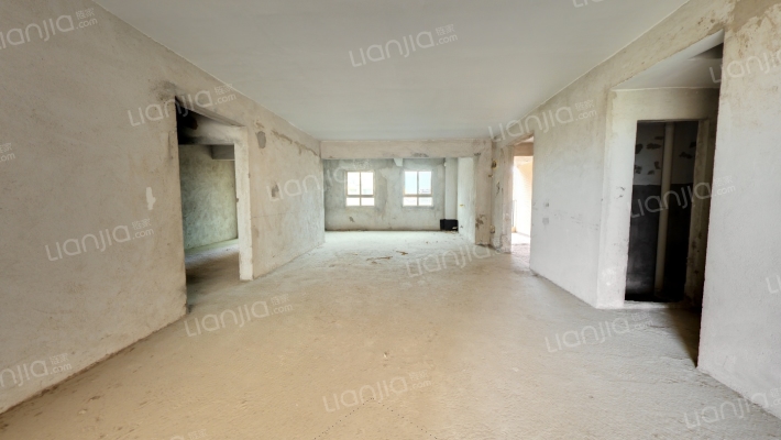 劲嘉金棕榈湾二手房实景图