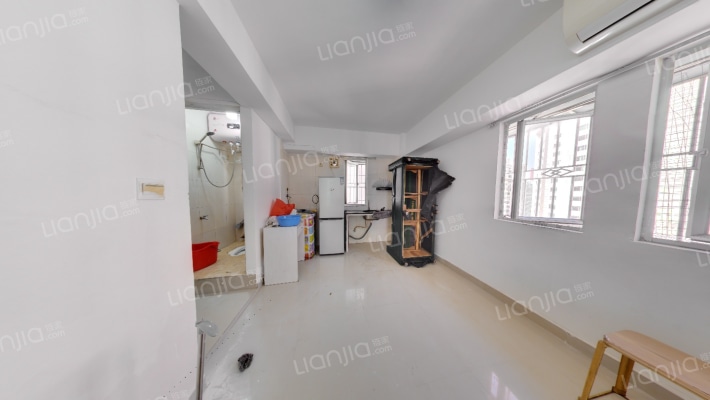 海丰苑大厦二手房实景图