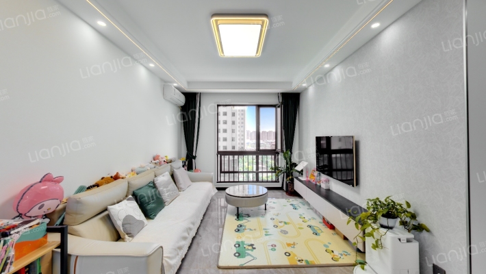 天下粮仓璞樾里二手房实景图