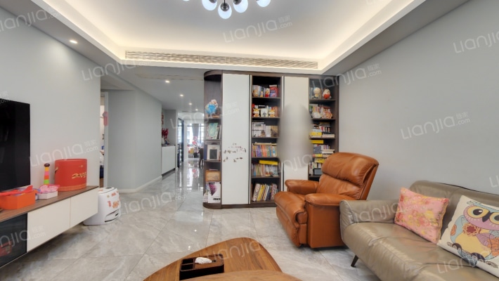 鼎太风华四期二手房实景图