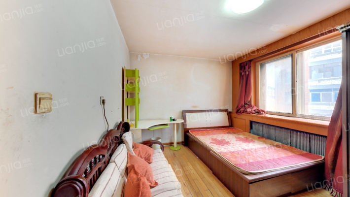 建设街（大菜市商圈）二手房实景图