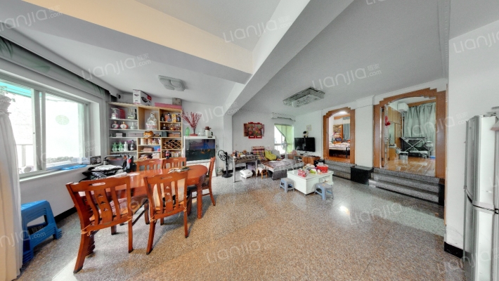 金马新苑二手房实景图