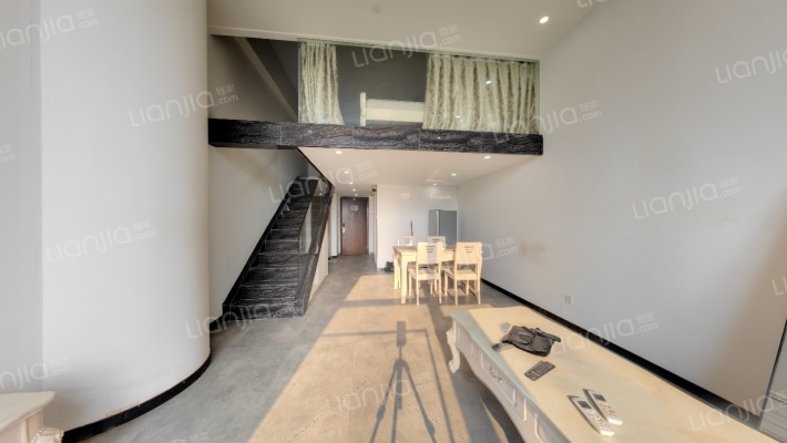 新睿广场二手房实景图