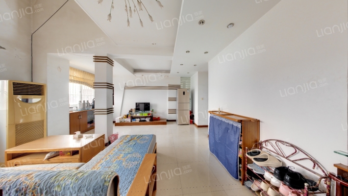 舜湖中路426号二手房实景图