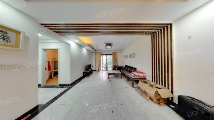 海骏达海伦堡二手房实景图