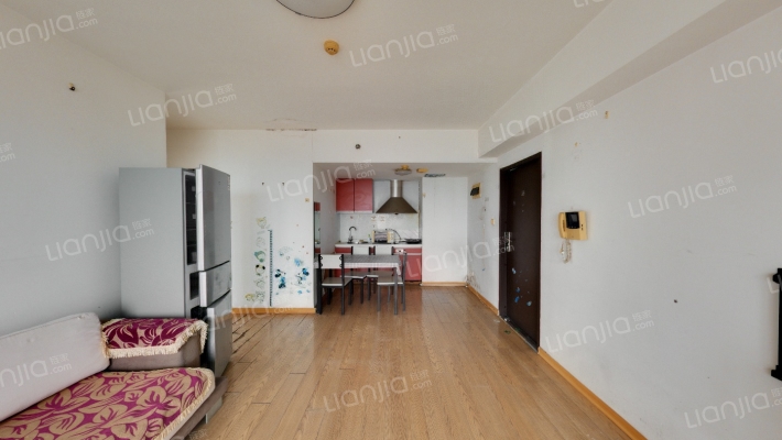 亿达康派公寓二手房实景图