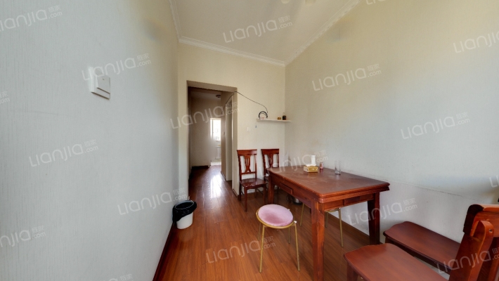 吴模家园(西区)二手房实景图