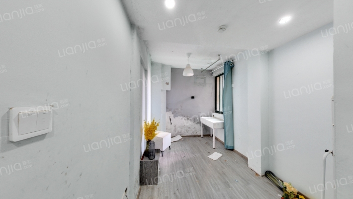 阮家居二手房实景图