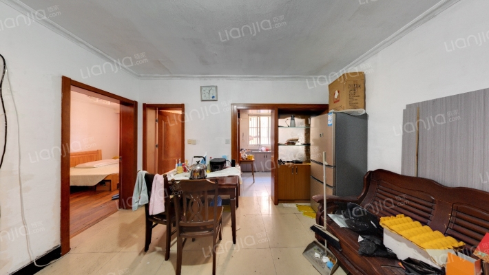 泾园二村北区二手房实景图