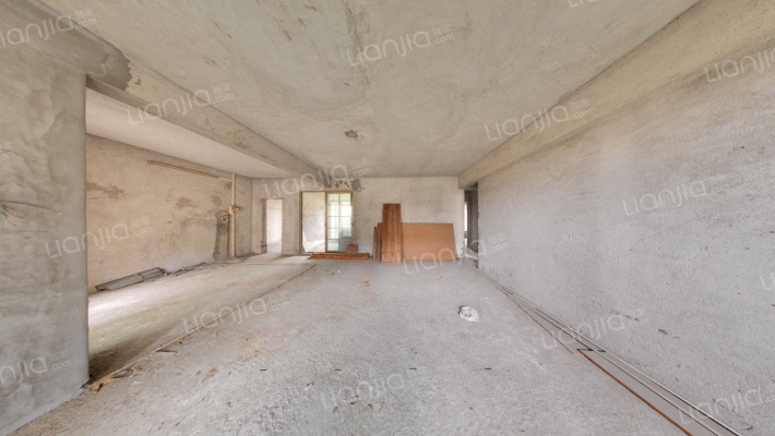 丽日坚美森林湖二手房实景图