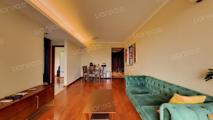 鸿威海怡湾畔花园二手房实景图