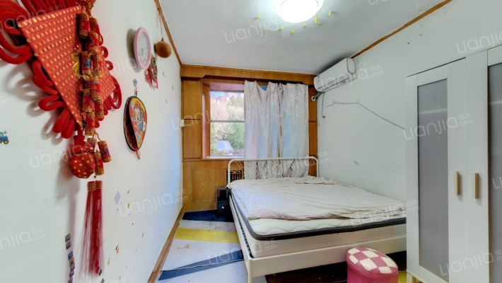 华山街二手房实景图