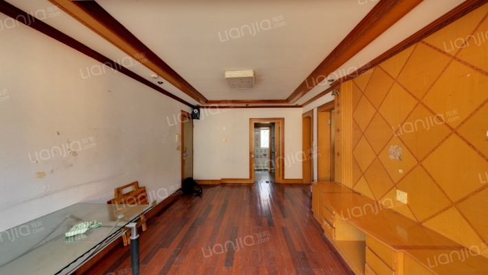 漕泾新村一区东区二手房实景图