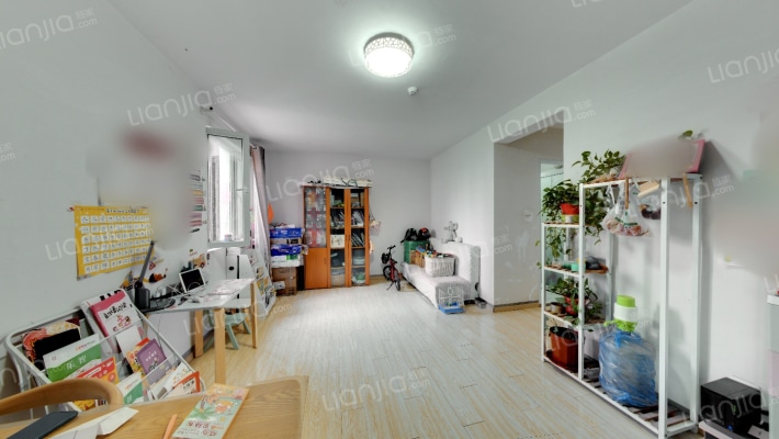 龙冠冠华苑棠棣园二手房实景图