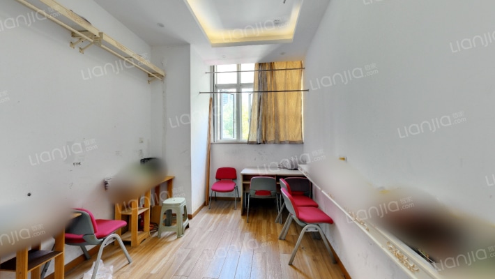 银河商务公馆二手房实景图