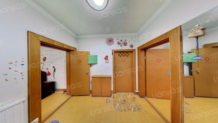 黄海大街三段二手房实景图