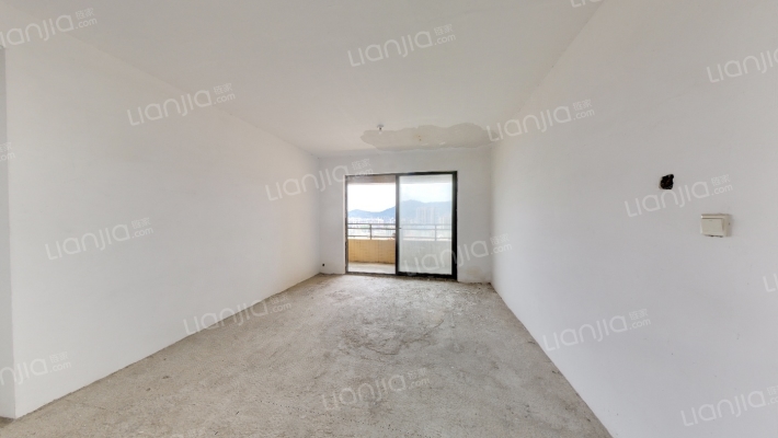 国瑞华庭二手房实景图