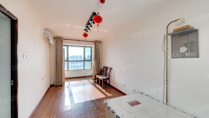 恒大名都二手房实景图