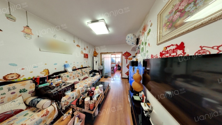 宝利新苑二手房实景图