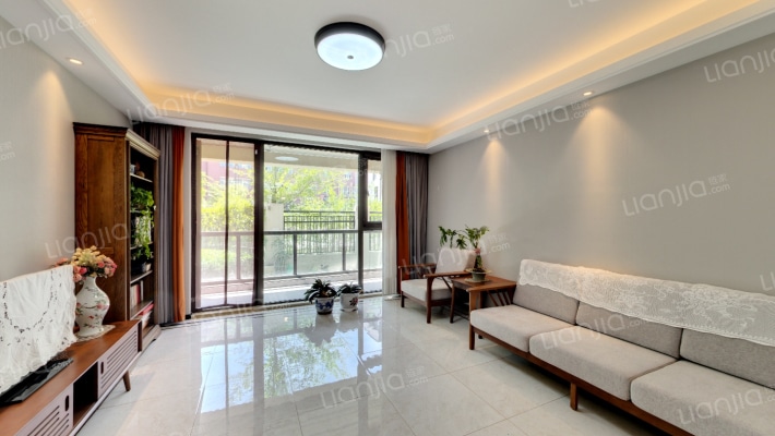 万科观贤别墅二手房实景图