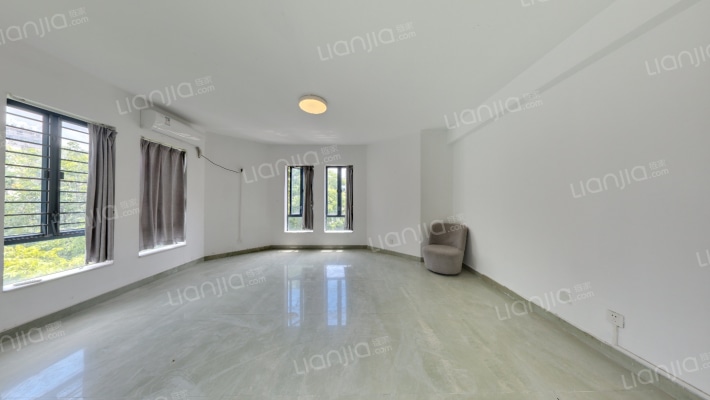 万科四季花城七期二手房实景图